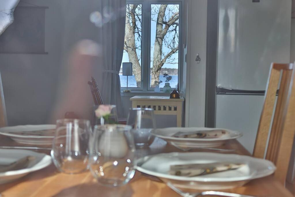 Captivating Harbor View Suite Östhammar Kültér fotó
